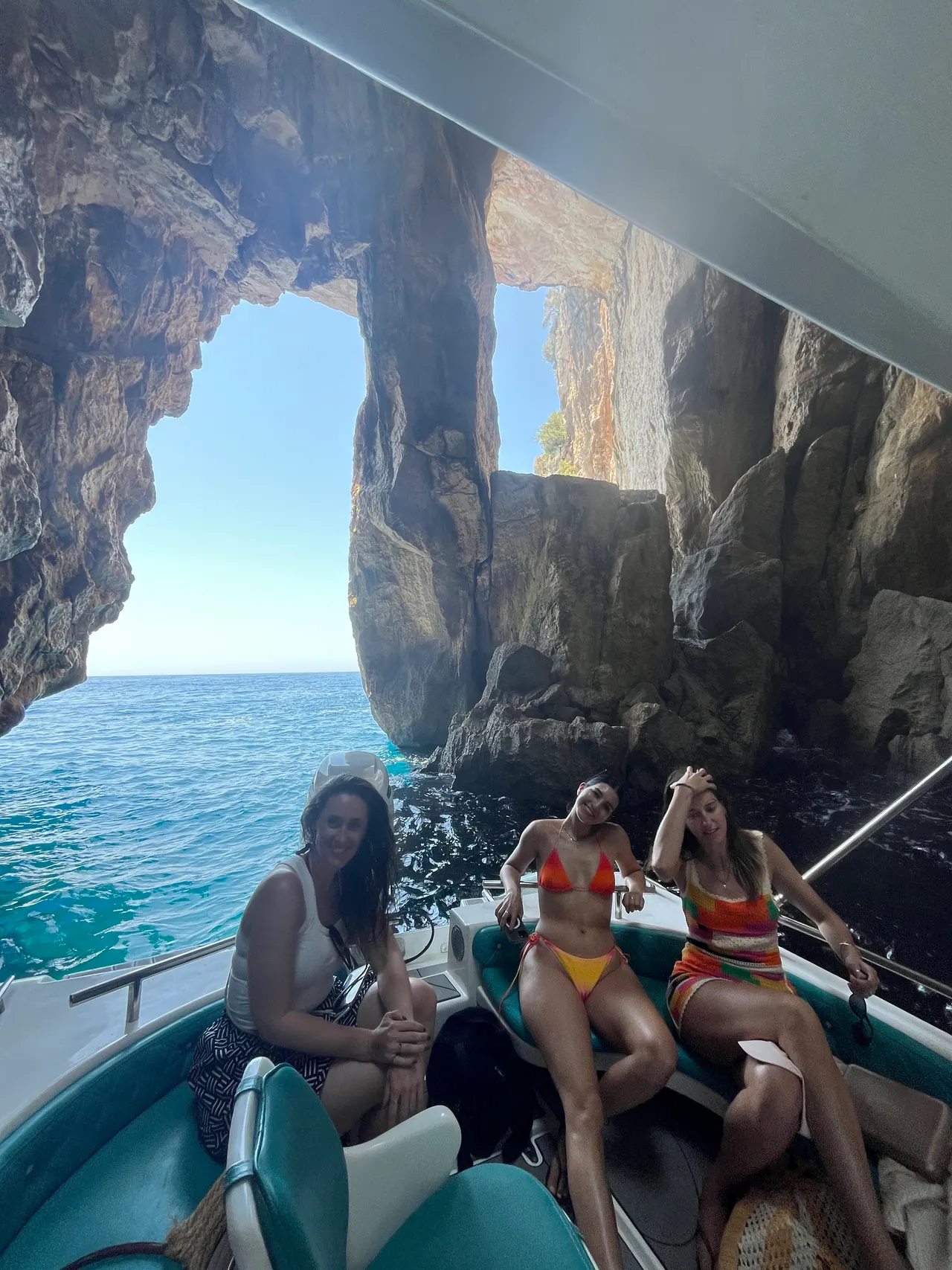 The Caves Tour Tour Gallery Image 3